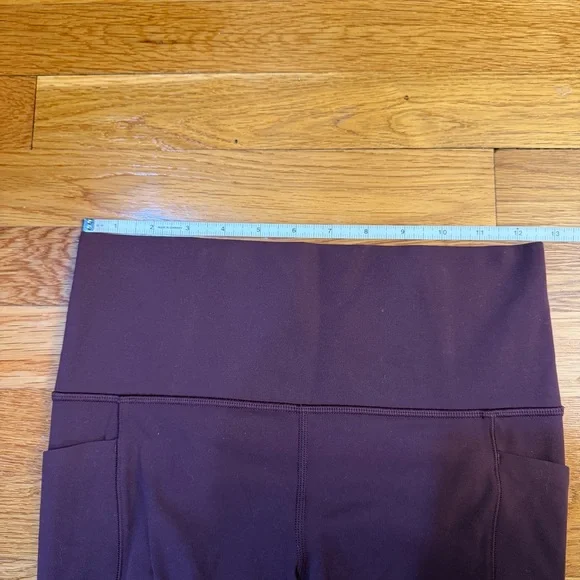 Athleta Salutation Stash 7/8 Tight Leggings Spiced Cabernet - Size Small - Picture 2 of 6